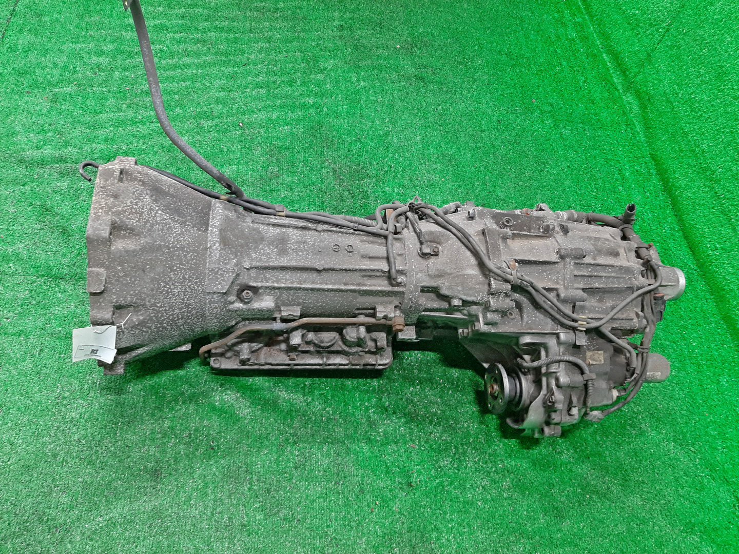 АКПП NISSAN ELGRAND, CARAVAN FLWGE50, ALWE50 VG33E 4EX03, RE4R01A-HG43 2 ракурс
