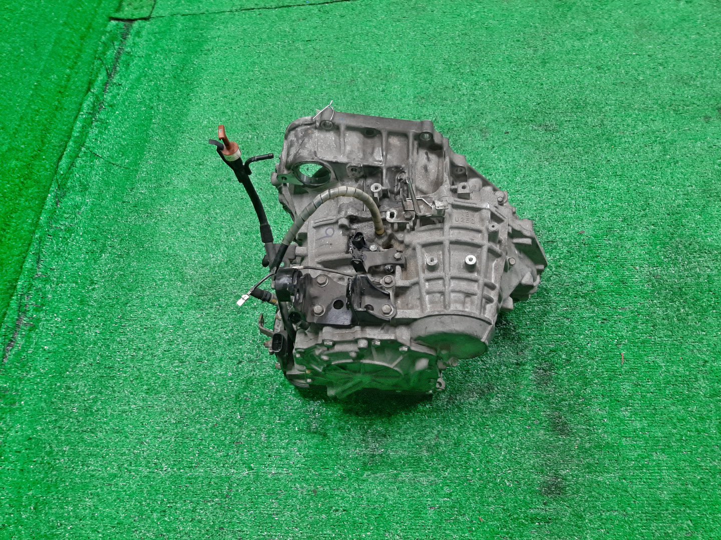 АКПП TOYOTA AVENSIS AZT250 1AZ-FSE U241E-01A 4 ракурс