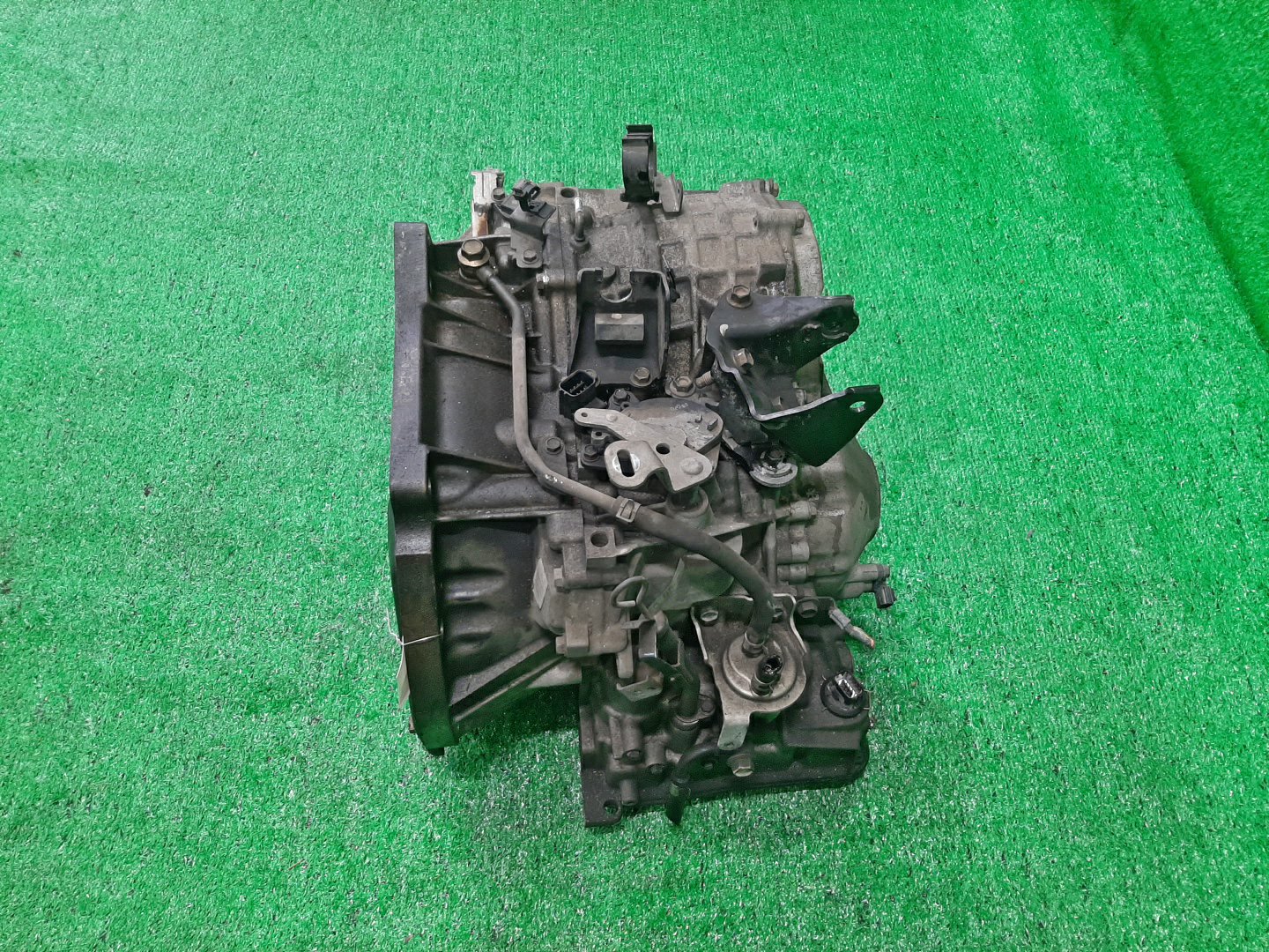АКПП NISSAN AVENIR, LIBERTY, PRIMERA, WINGROAD, BLUEBIRD SYLPHY RW11, RM12, TP12, RP12, WTP12, WRP12, WRY11, TG10 QR20DE, QR25DD, QR20DD 8E073, RE0F06A-FP54 3 ракурс