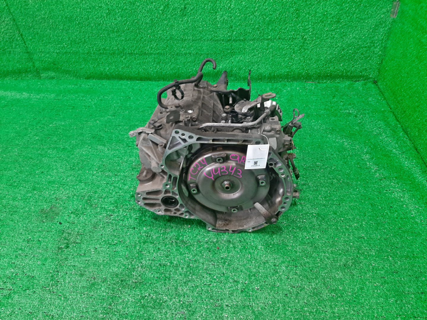АКПП NISSAN SERENA TC24 QR20DE RE0F06A 1 ракурс