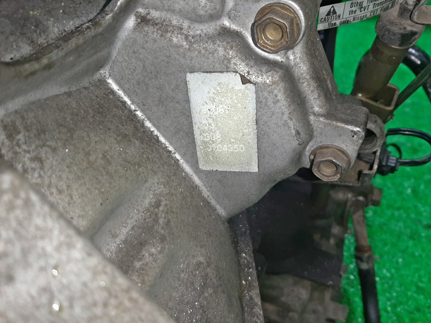 АКПП NISSAN SERENA TC24 QR20DE RE0F06A 5 ракурс