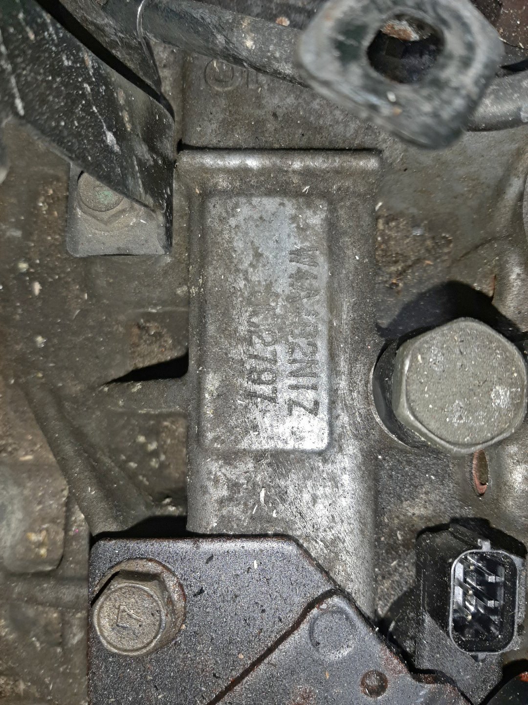 АКПП MITSUBISHI GRANDIS NA4W 4G69 W4A4B2N1Z 5 ракурс
