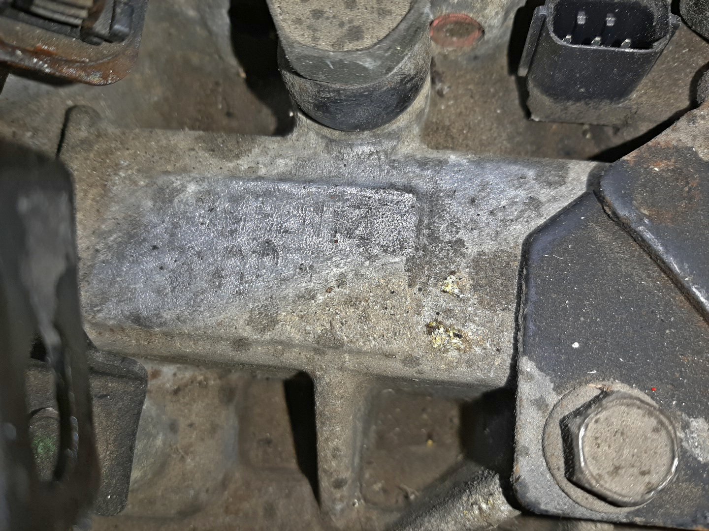 АКПП MITSUBISHI GRANDIS NA4W 4G69 W4A4B2N1Z 5 ракурс