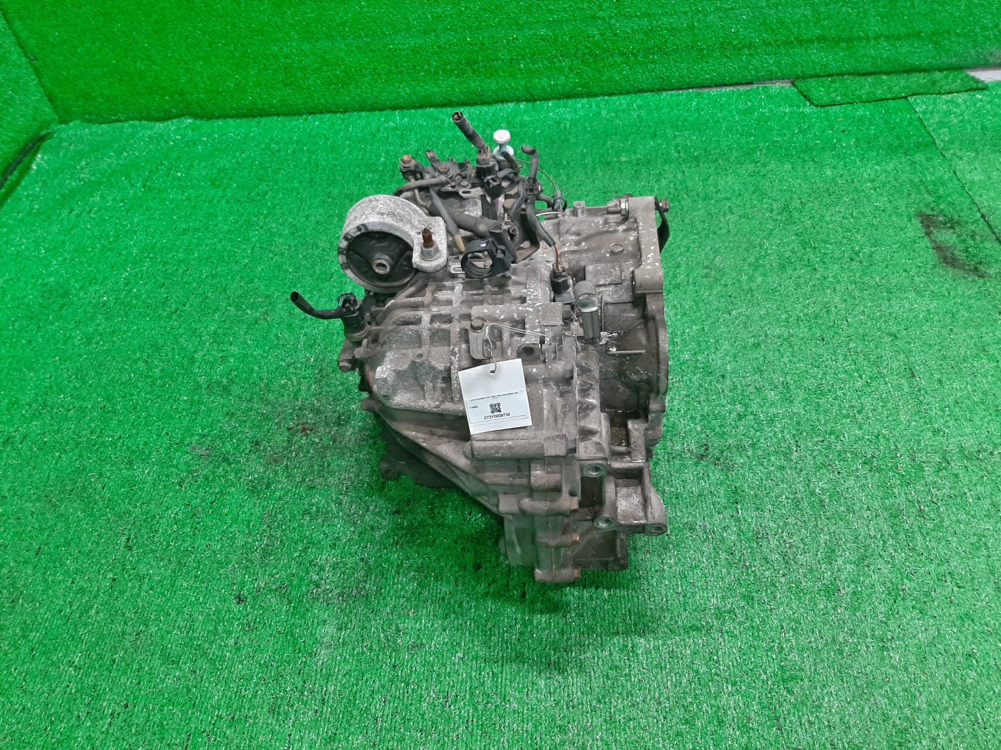 АКПП MITSUBISHI DION CR6W 4G94 F1C1A2F3Z 2 ракурс