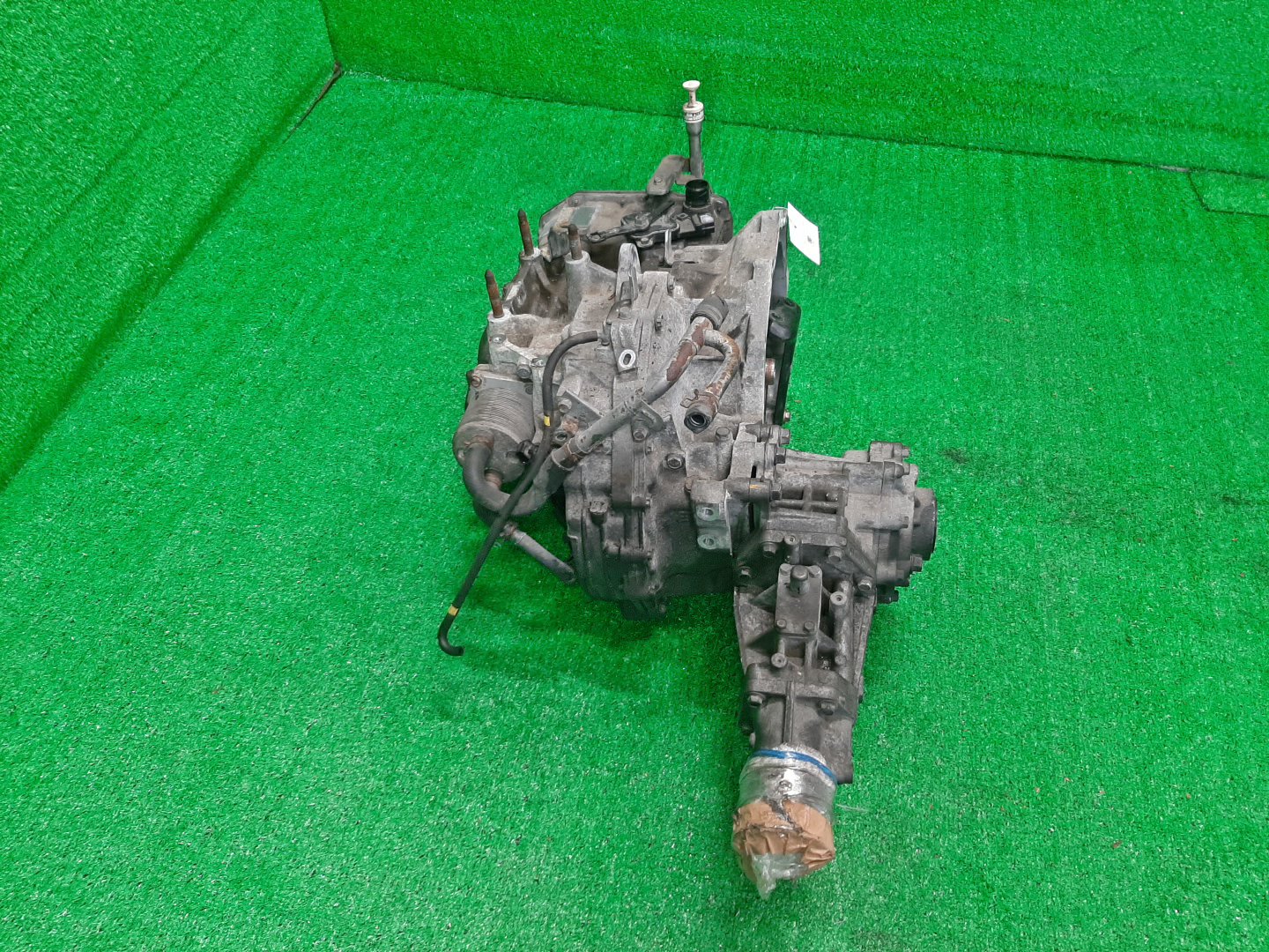 АКПП MITSUBISHI OUTLANDER CW6W 6B31 W6AJA 2 ракурс