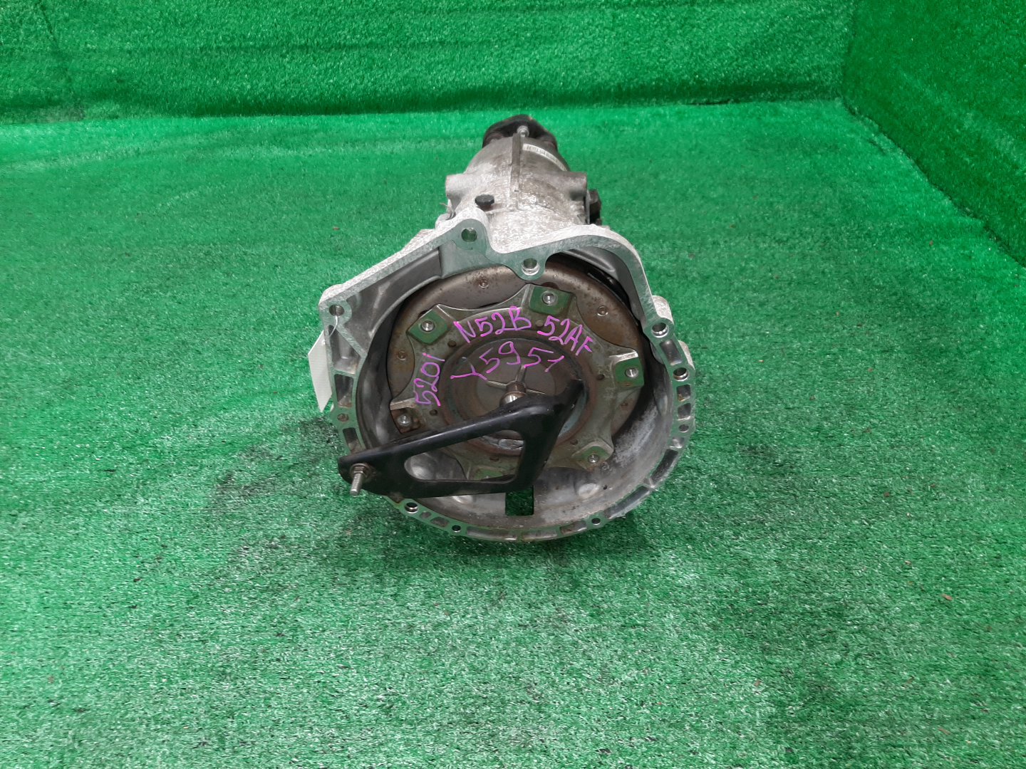 АКПП BMW 5-Series, 3-Series, 530i, 330i, 323i, 325i, 525i E61, E60, E90, E91 N52B30AF, N52B30A, N52B25AE, N52B25A, M54B25, 306S3, N52B25AF, 256S5, M54B30 7581407, 6HP21 3 ракурс