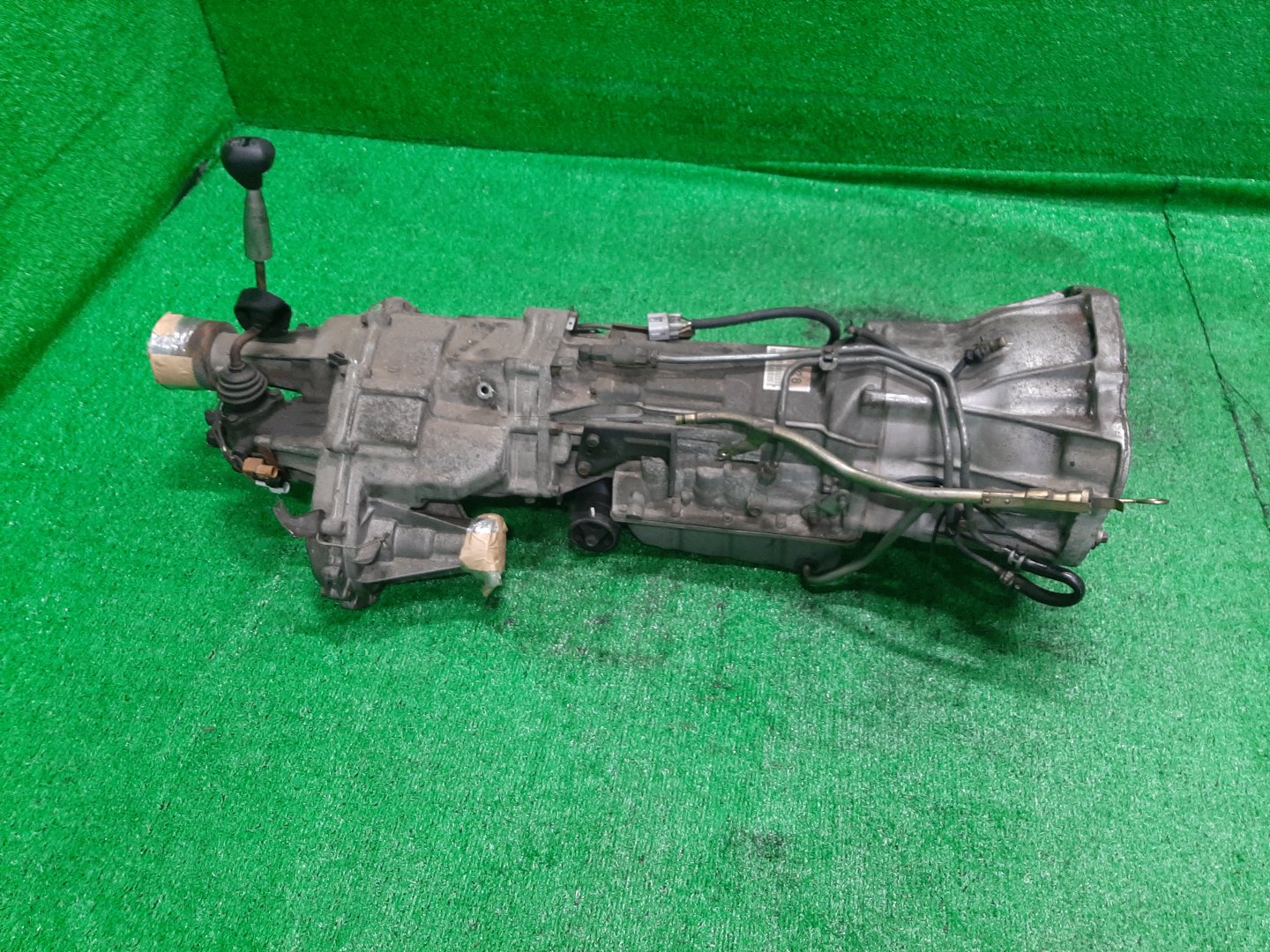 АКПП MITSUBISHI PAJERO IO H76W 4G93T MR534 1 ракурс