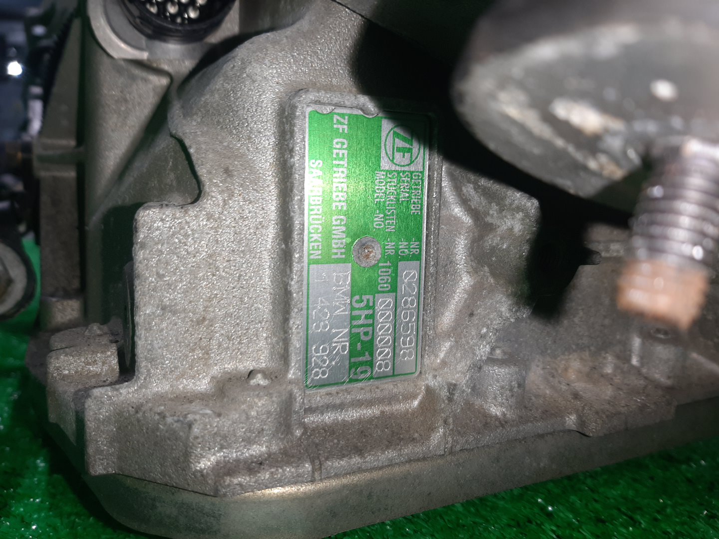 АКПП BMW 5-Series, 3-Series, 320i, 530i, 330Ci, 330xi, 330i, Z4, 325i, 520i, 525i E39, E46, E85 M54B22, 226S1, M54B25, 256S5, M54, 306S3, M54B30 24001423929 5 ракурс