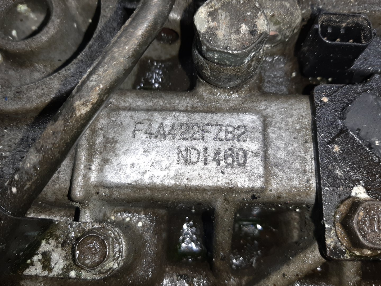 АКПП MITSUBISHI CHARIOT GRANDIS N84W 4G64 F4A422FZB2 5 ракурс