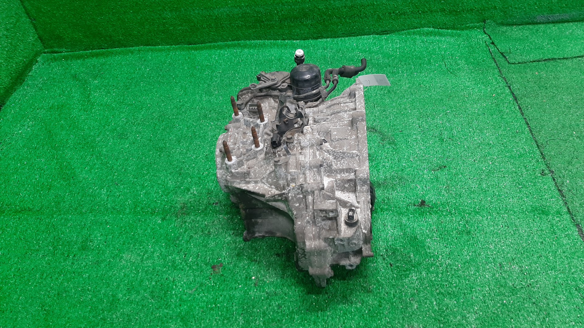 АКПП MITSUBISHI CHARIOT GRANDIS N84W 4G64 F4A422E5B 2 ракурс