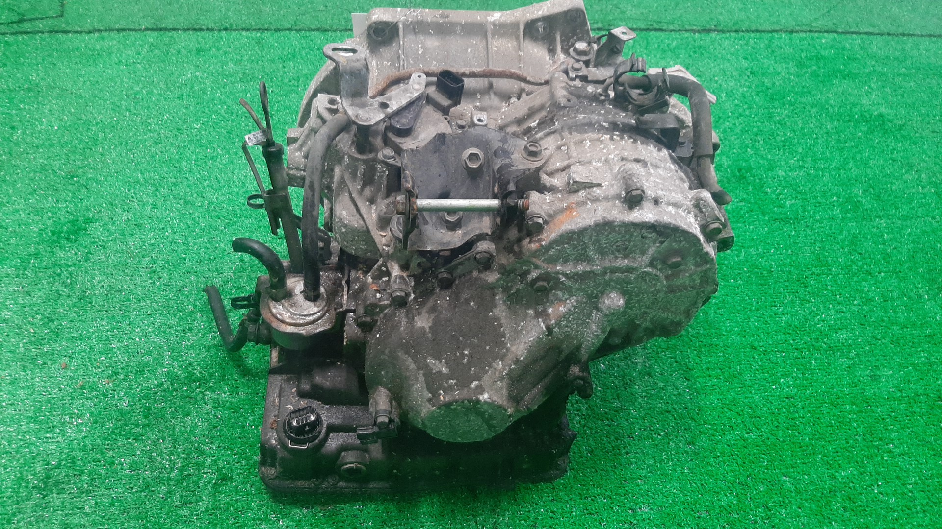 АКПП NISSAN SERENA TC24 QR20DE 8E067, RE0F06A 4 ракурс