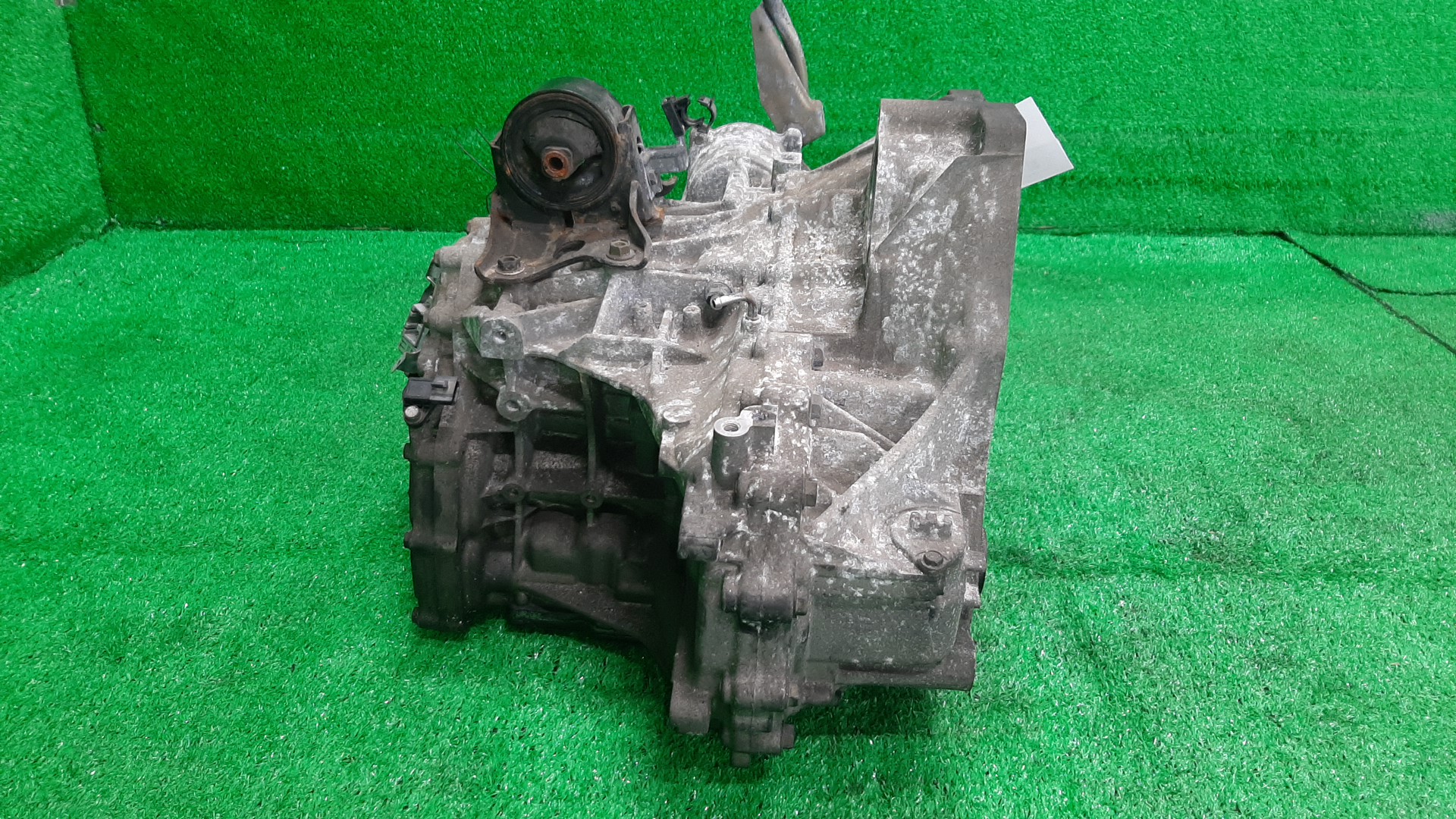 АКПП NISSAN BASSARA, PRESAGE JTU30, TU30 QR25DE RE4F04B 2 ракурс