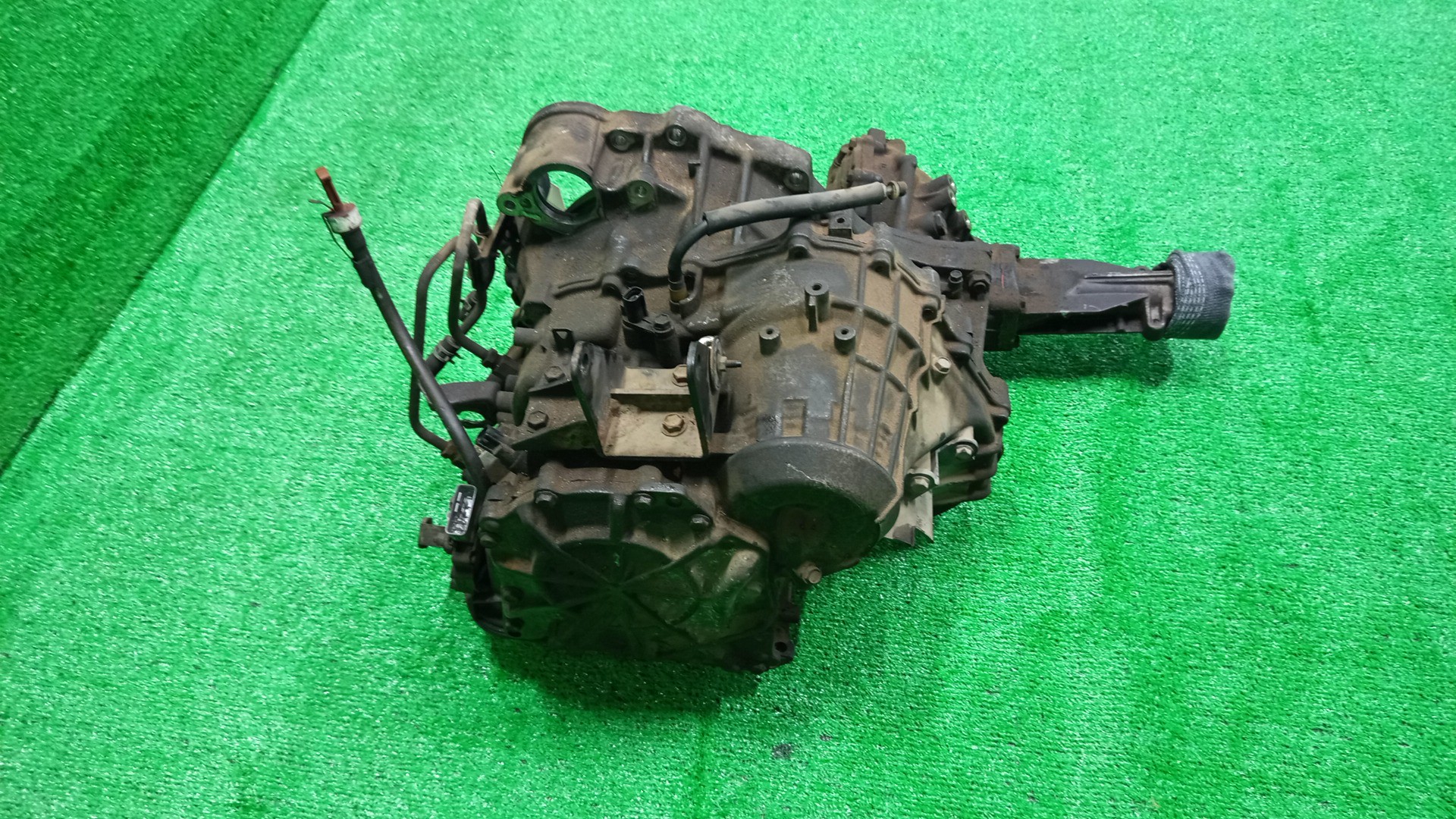 АКПП TOYOTA CALDINA ST215W 3S-GTE U140F-04B 3 ракурс