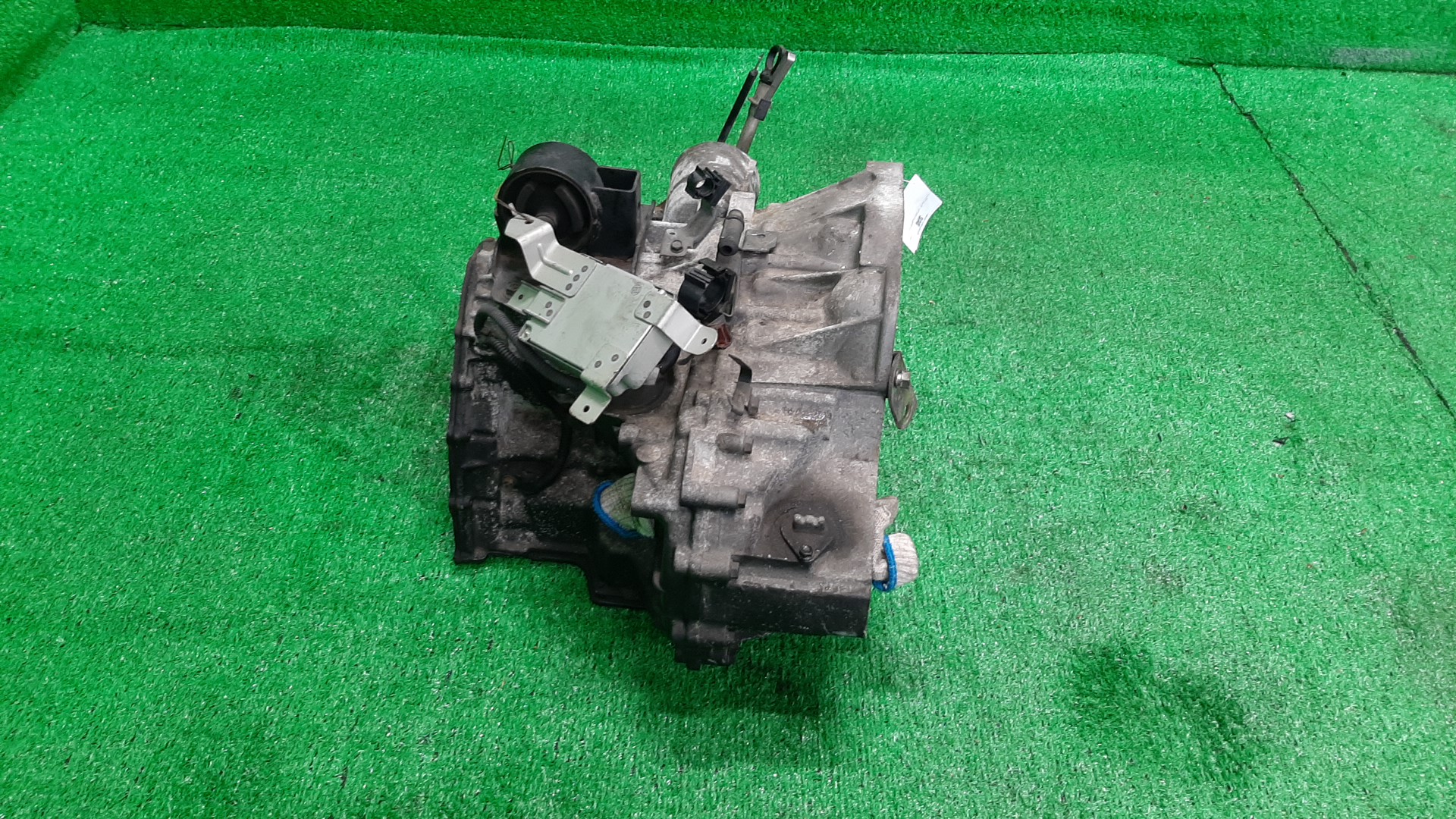 АКПП NISSAN AD, EXPERT, SUNNY, WINGROAD, ALMERA, BLUEBIRD SYLPHY VFY11, W11, FB15, QB15, WFY11, WHY11, N16, QG10, FG10 QG15DE, QG18DE 3BX03, RE4F03B-FQ38 3 ракурс