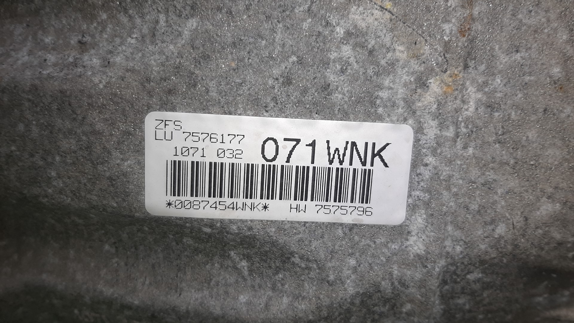 АКПП BMW 5-Series, 3-Series, 530i, 330i, 323i, 325i, 525i E61, E60, E90, E91 N52B30AF, N52B30A, N52B25AE, N52B25A, M54B25, 306S3, N52B25AF, 256S5, M54B30 24007576177, 6HP21 4 ракурс