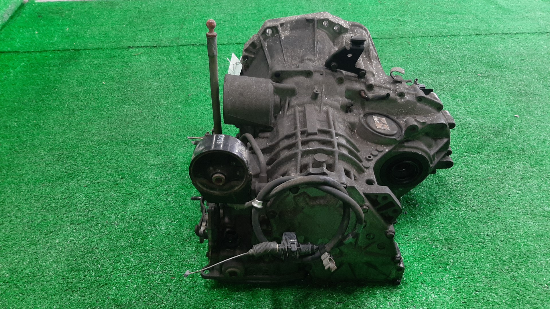 АКПП NISSAN AD, PULSAR, SUNNY, WINGROAD, PRESEA VFY10, VY10, N14, FN15, B13, FB14, FB13, WFY10, R10, R11 GA15DE, GA15DS, GA13DE, GA13DS LSD, RL4F03V-FL38 4 ракурс