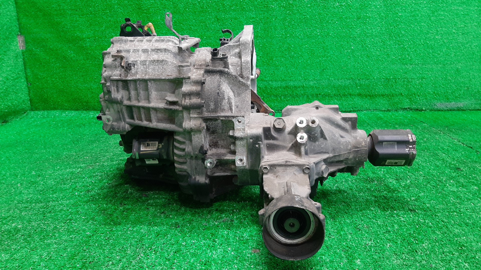 АКПП TOYOTA NOAH, VOXY ZRR75W, ZRR75G 3ZR-FE, 3ZR-FAE K111F-02A 2 ракурс