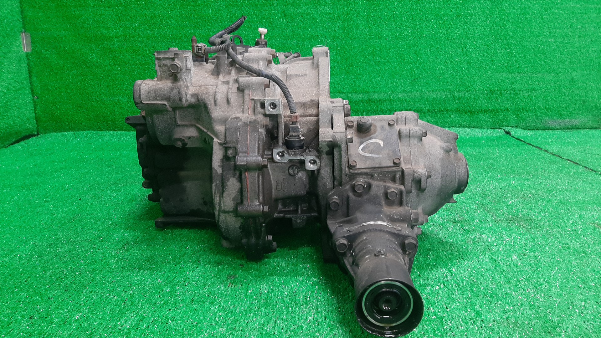 АКПП MITSUBISHI LEGNUM EC3W 4G64 W5A422D6D 2 ракурс