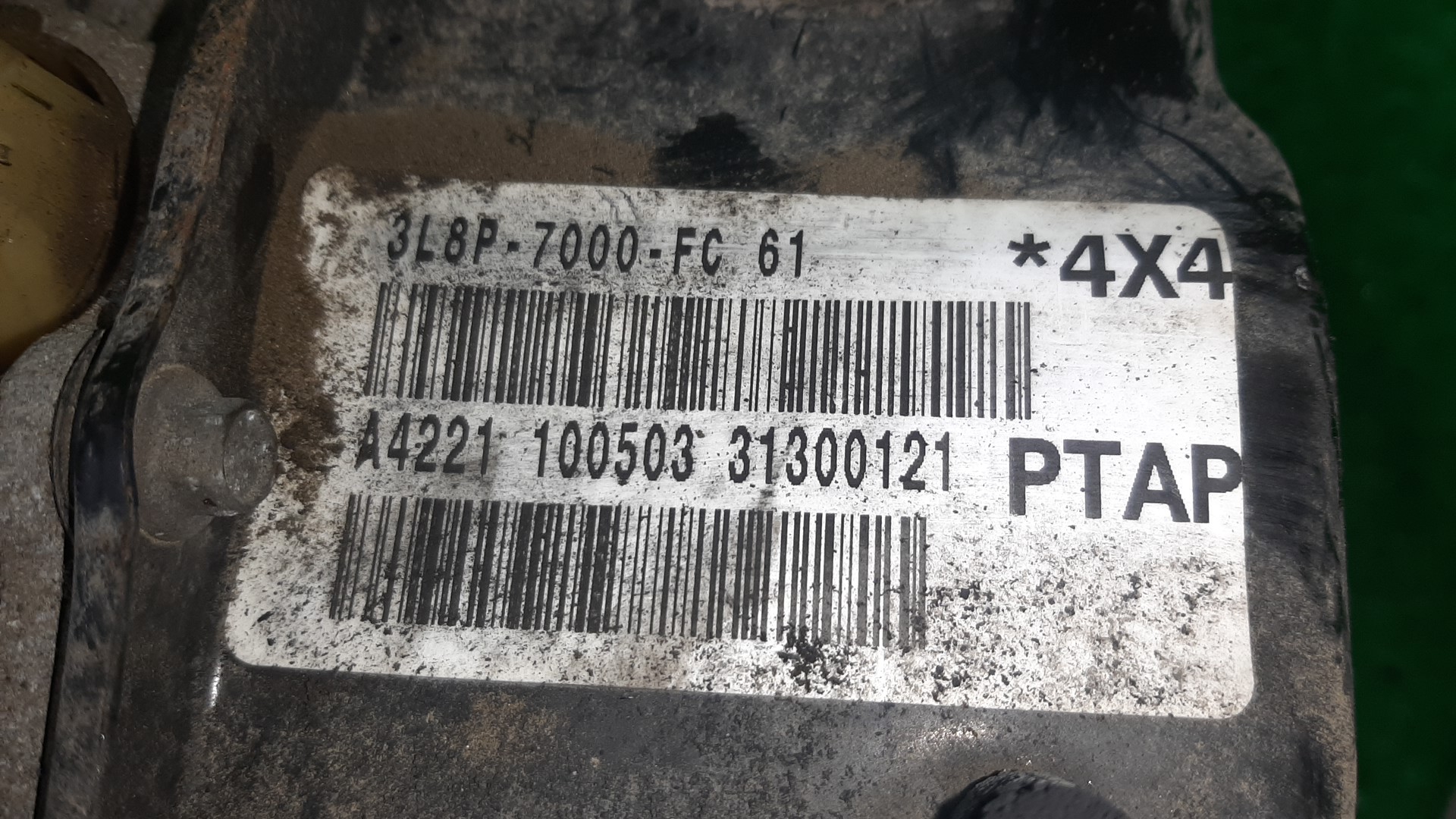 АКПП MAZDA TRIBUTE EPEW YF 4WD, 3L8P 5 ракурс