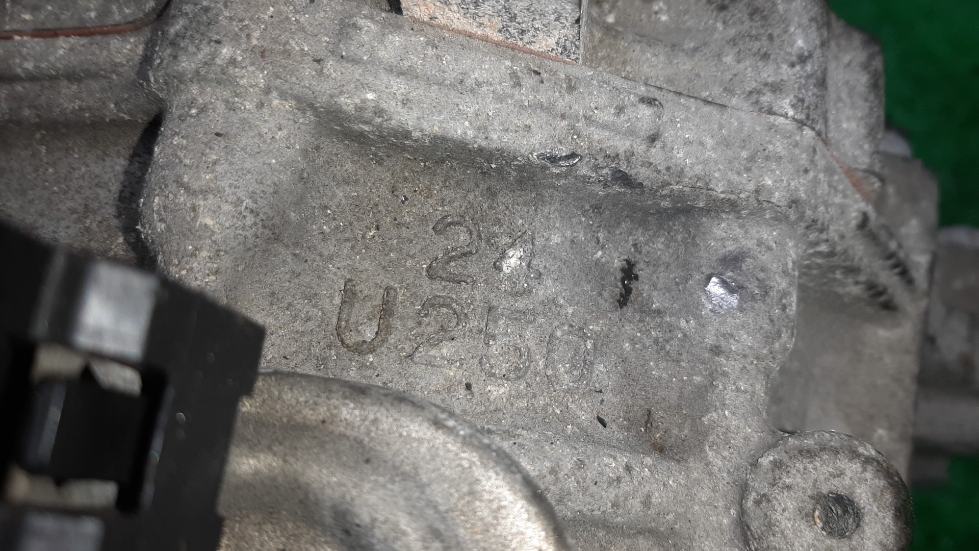 АКПП TOYOTA IPSUM ACM21W 2AZ-FE U241E-02A 5 ракурс