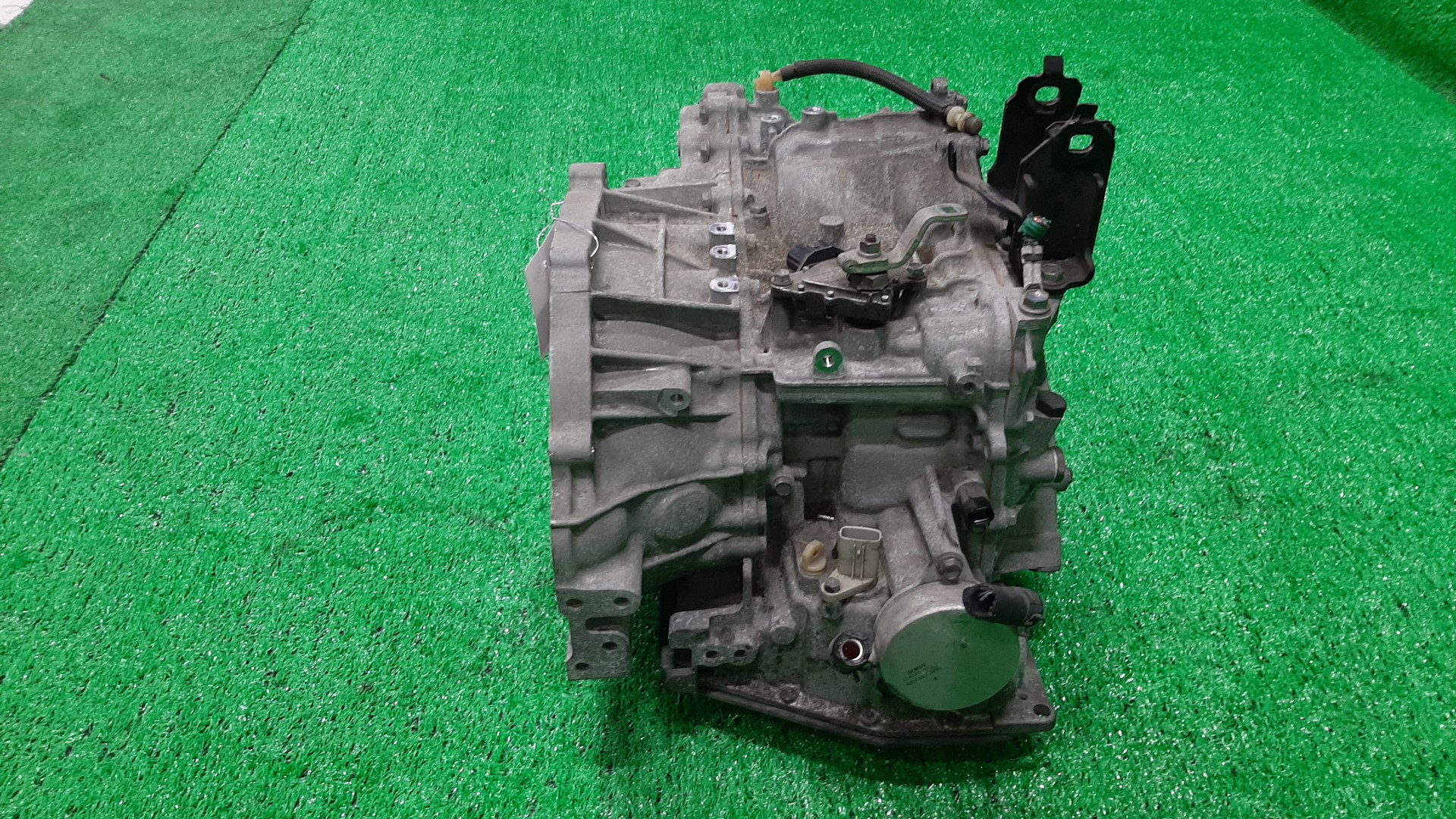 АКПП TOYOTA PROBOX, COROLLA FIELDER, RACTIS, PORTE, SUCCEED, SPADE, TREZIA, COROLLA  AXIO NCP160V, NZE161G, NCP120, NCP122, NCP141, NZE161 1NZ-FE K312-02A, 3041012180 3 ракурс