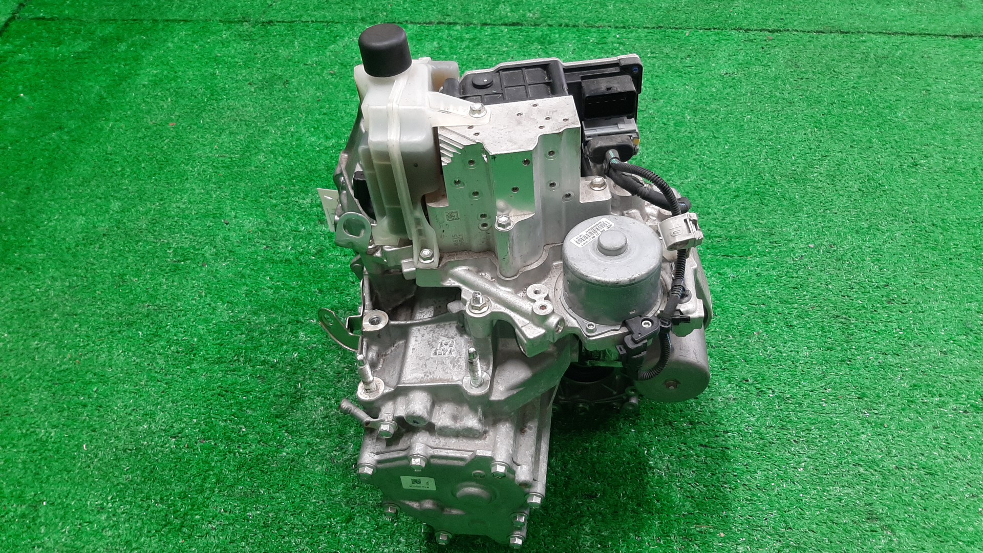 МКПП SUZUKI ALTO HA36S R06A PLM 4 ракурс