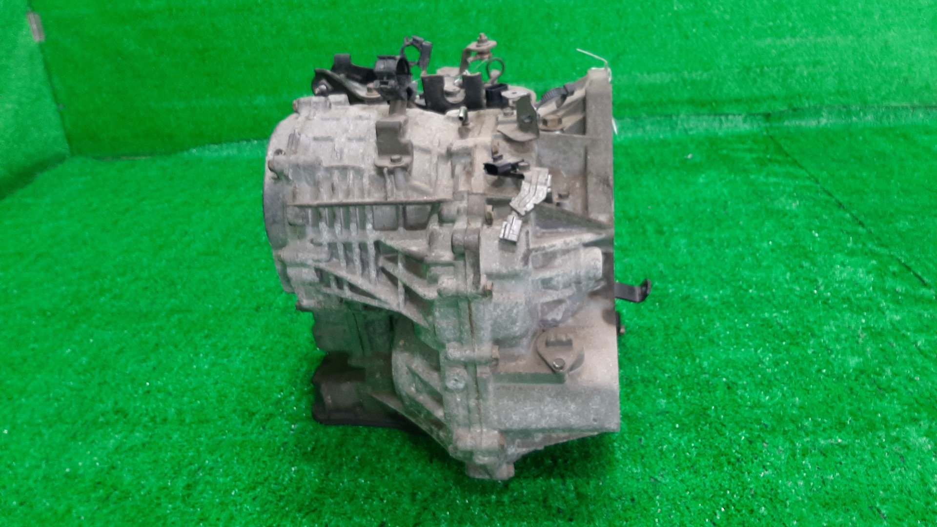 АКПП NISSAN SERENA TC24 QR20DE LSD, 8E068, RE0F06V FP57 2 ракурс