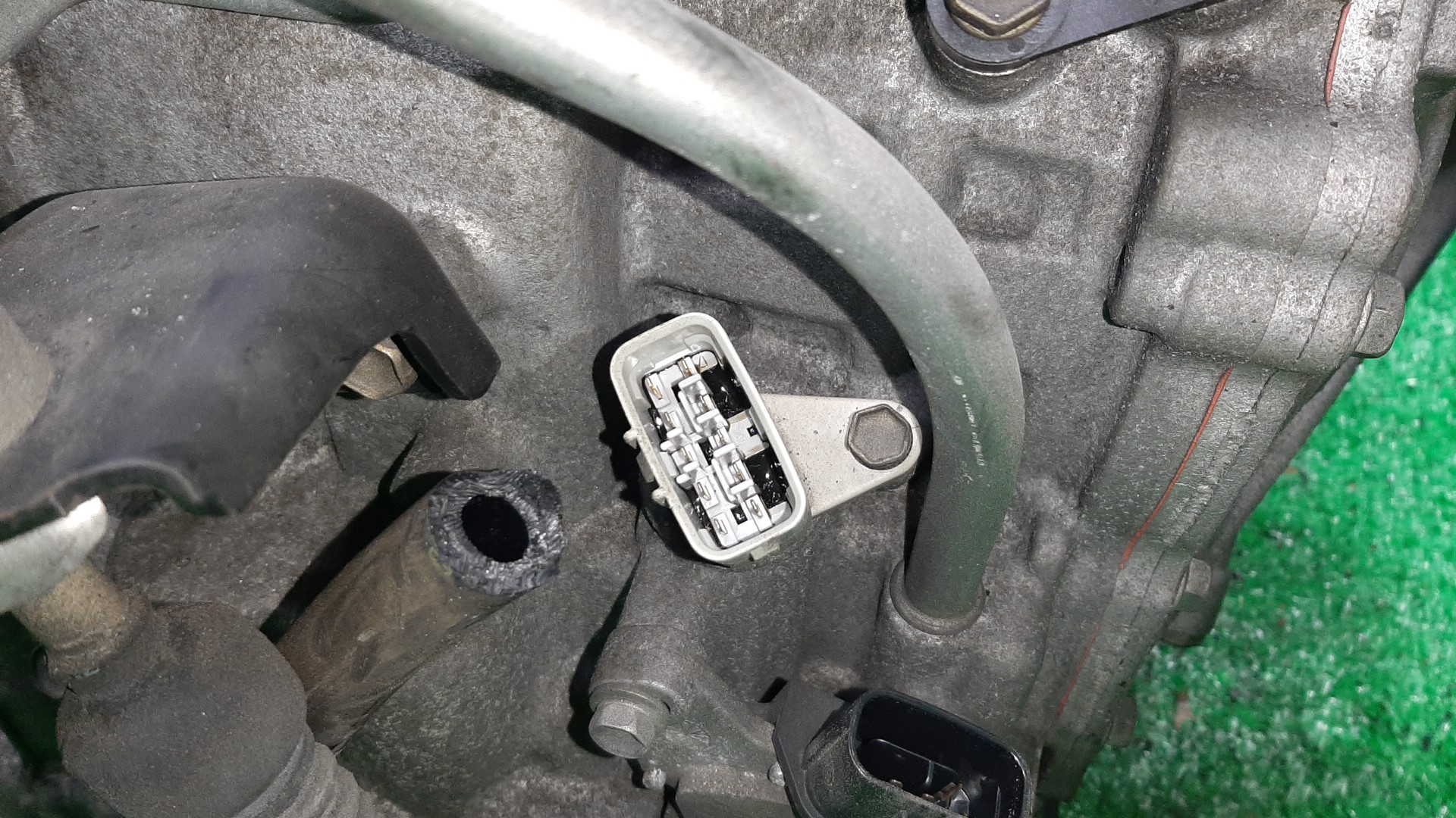 АКПП TOYOTA ESTIMA ACR30W 2AZ-FE U241E-01A 5 ракурс