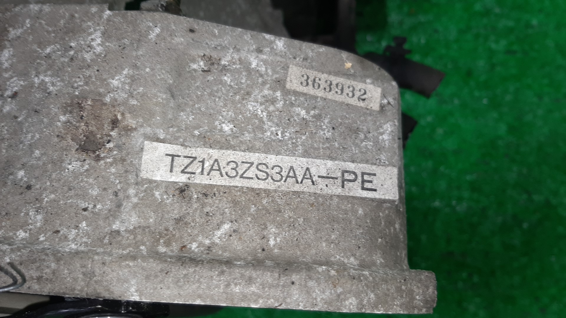 АКПП SUBARU FORESTER SF5 EJ202, EJ201 TZ1A3ZS3AA 5 ракурс