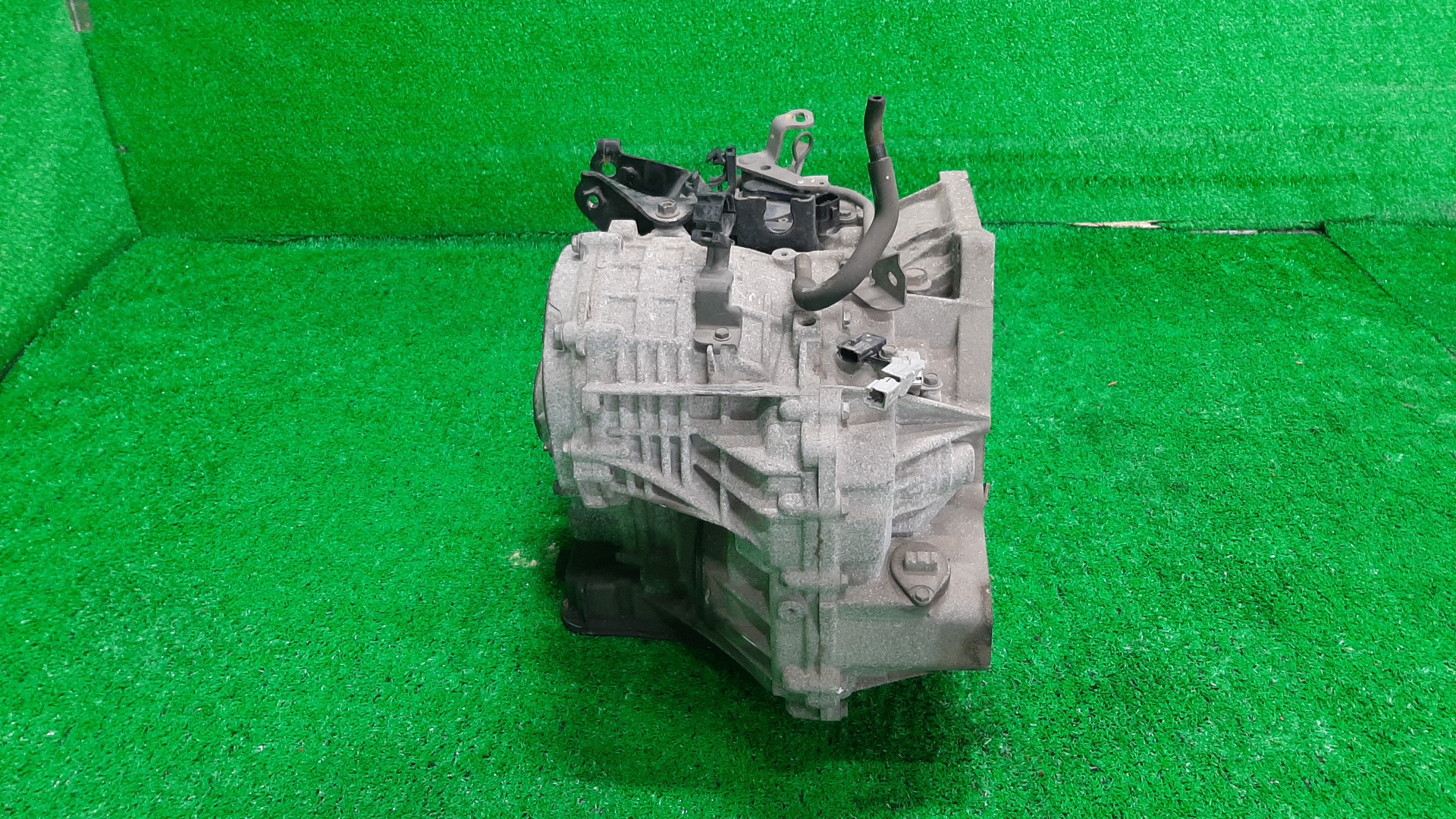 АКПП NISSAN SERENA TC24 QR20DE LSD, 8E068, RE0F06V FP57 2 ракурс