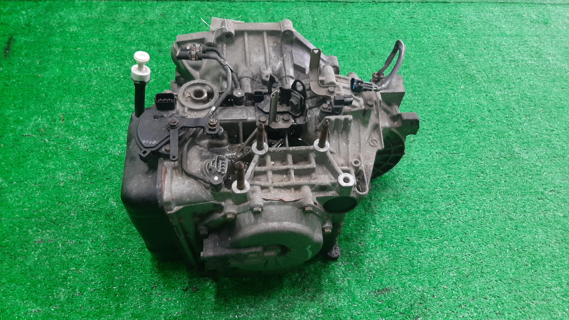 АКПП MITSUBISHI CHARIOT GRANDIS N84W 4G64 F4A422E5B 4 ракурс