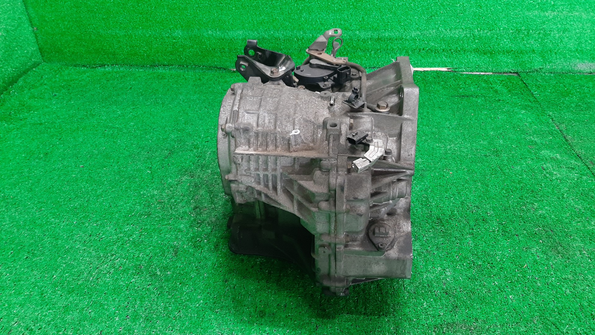 АКПП NISSAN AVENIR, LIBERTY, PRIMERA, WINGROAD, BLUEBIRD SYLPHY RW11, RM12, TP12, RP12, WTP12, WRP12, WRY11, TG10 QR20DE, QR25DD, QR20DD RE0F06A FP54 2 ракурс