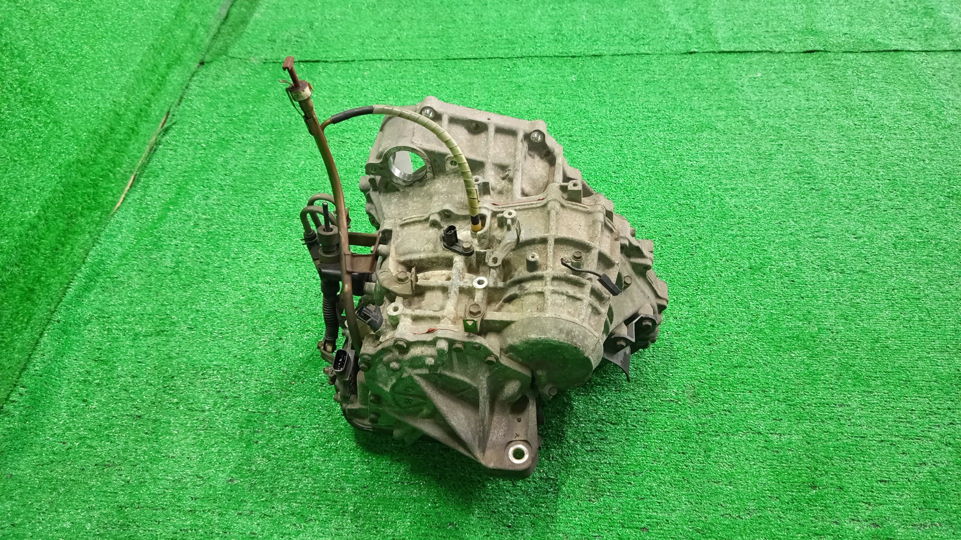 АКПП TOYOTA ESTIMA ACR30W 2AZ-FE U241E-01A 4 ракурс
