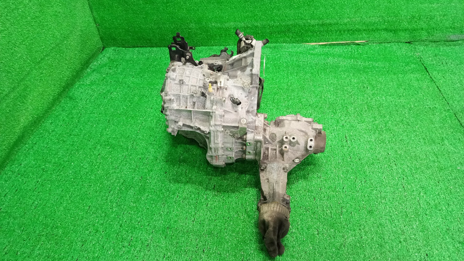 АКПП TOYOTA NOAH, VOXY, ESQUIRE ZRR85W, ZRR85G 3ZR-FAE K114F-02A 3 ракурс АКПП TOYOTA NOAH, VOXY, ESQUIRE ZRR85W, ZRR85G 3ZR-FAE K114F-02A 3 ракурс