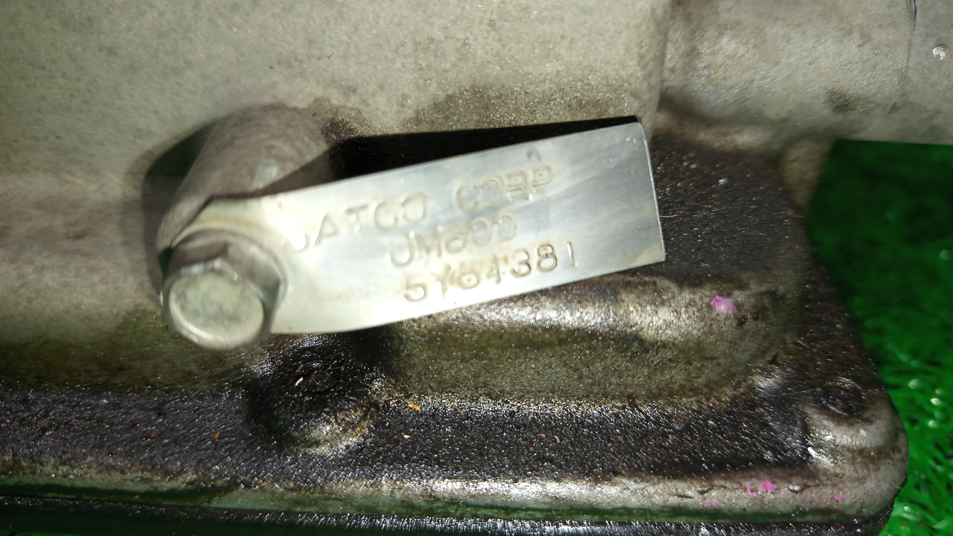АКПП MAZDA DELICA, BONGO, VANETTE SKP2TM, SKP2VM, SLP2T, SKP2V, SKP2T, SLP2V, SKP2VN, SKP2TN L8 UM800 4 ракурс