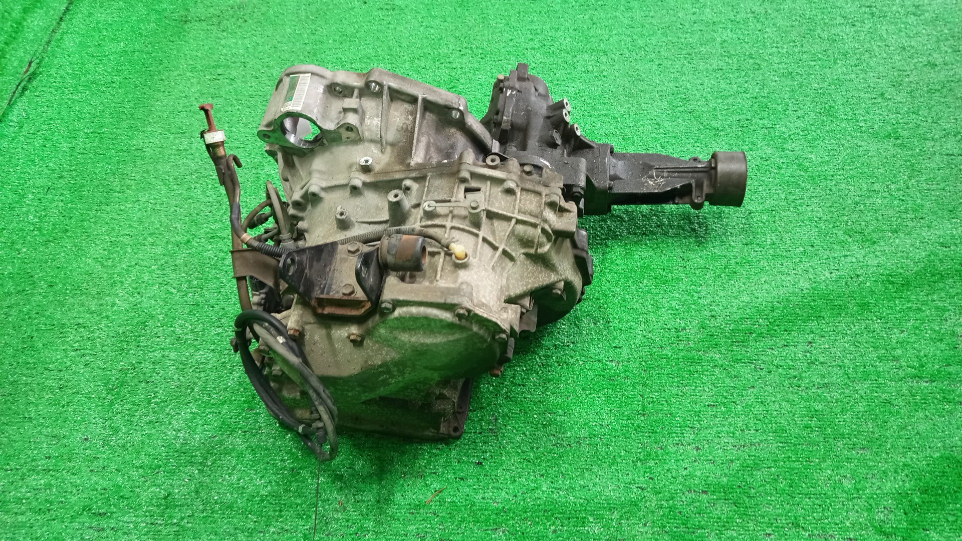 АКПП TOYOTA CALDINA, CARINA, CORONA PREMIO ST215G, ST215 3S-FE A243F, 30510-21033 4 ракурс АКПП TOYOTA CALDINA, CARINA, CORONA PREMIO ST215G, ST215 3S-FE A243F, 30510-21033 4 ракурс