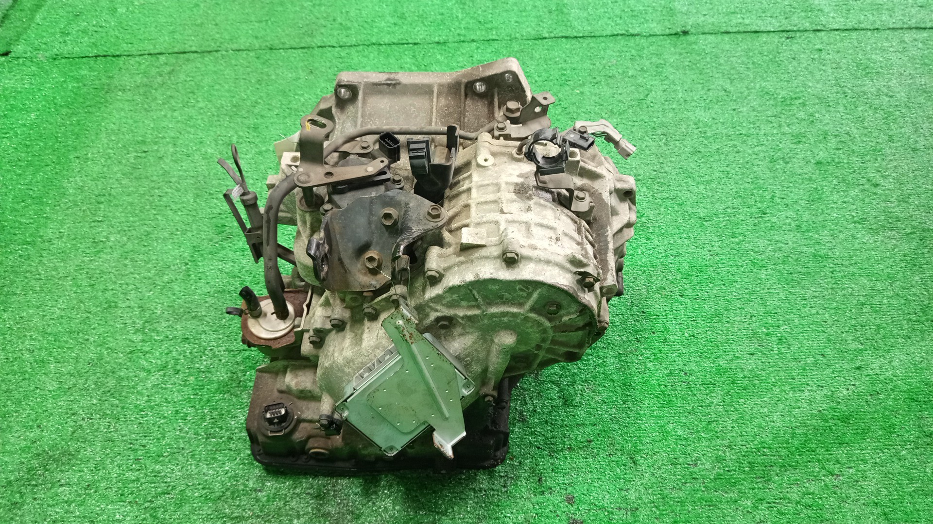 АКПП NISSAN SERENA TC24 QR20DE RE0F06A FP57 4 ракурс