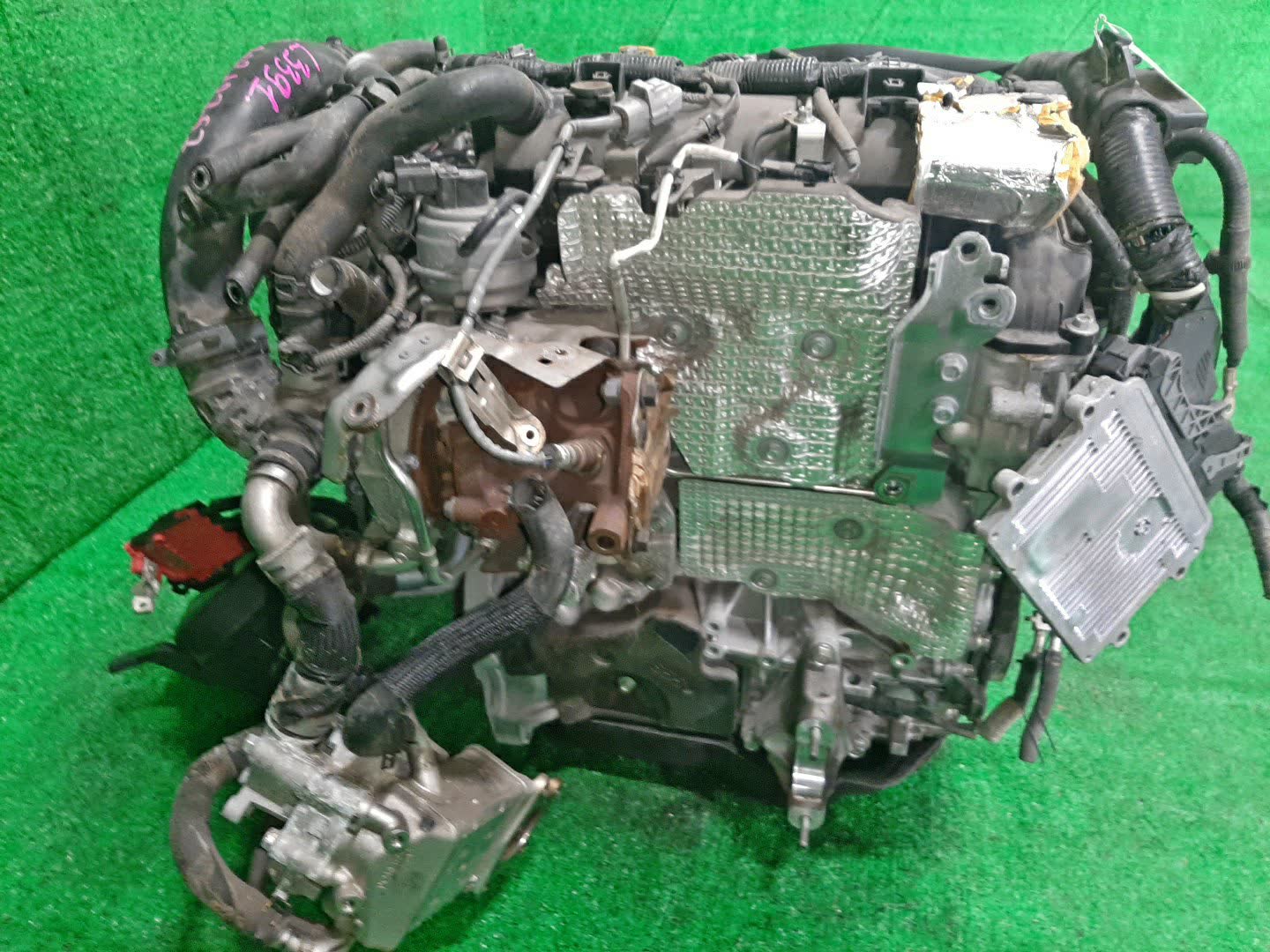Двигатель MAZDA CX-3 DK8FW S8-DPTS 30212757 3 ракурс