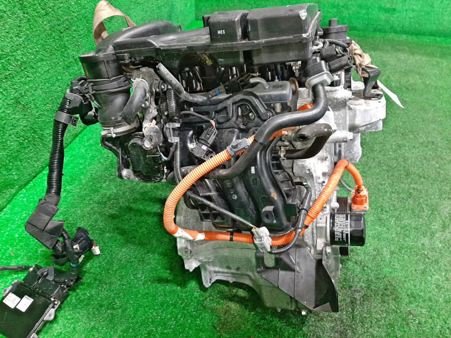 Двигатель TOYOTA RAIZE A202A WA-VEX 0022985 3 ракурс Двигатель TOYOTA RAIZE A202A WA-VEX 0022985 3 ракурс
