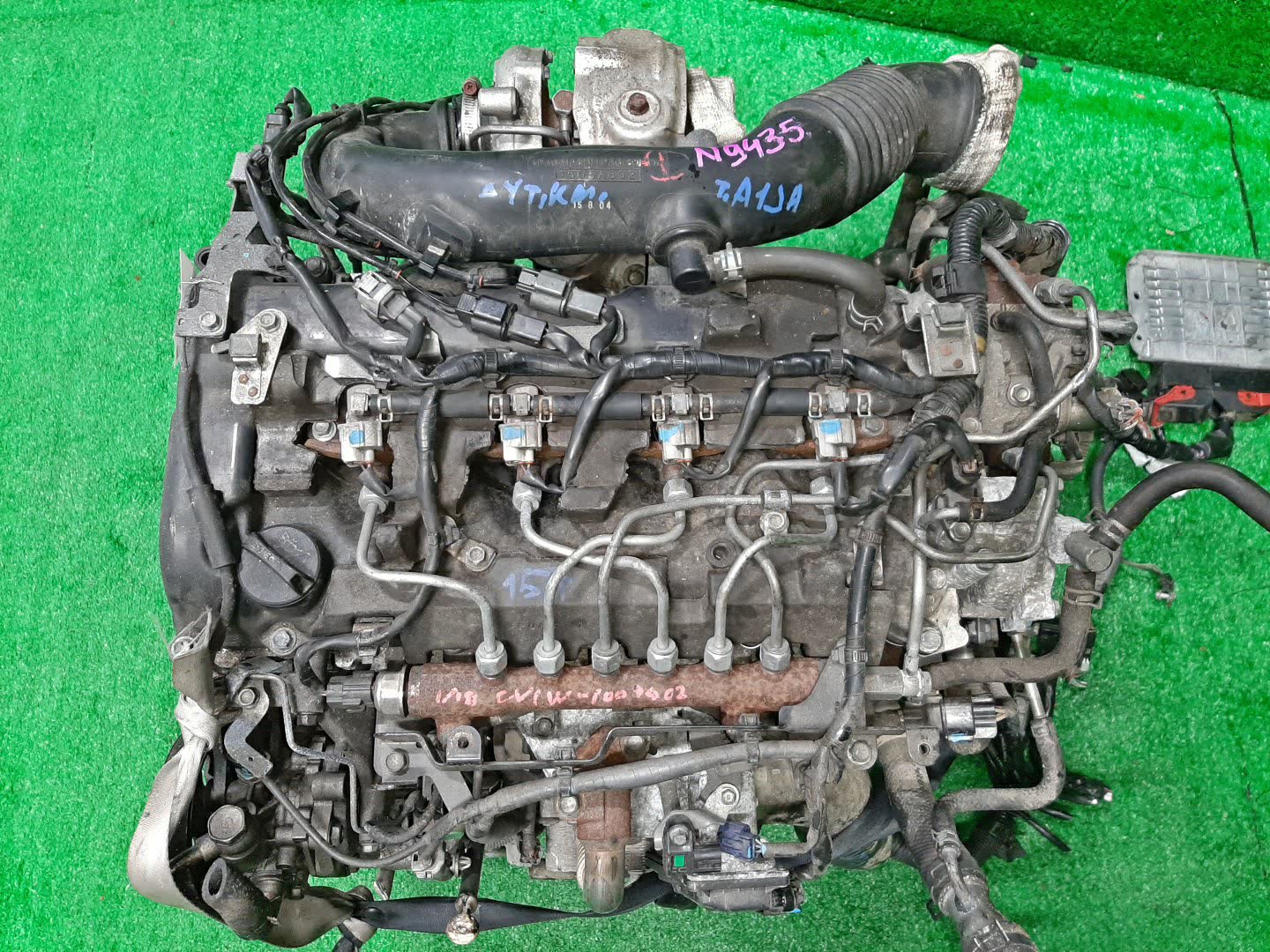 Двигатель MITSUBISHI DELICA D5 CV1W 4N14 BJ0925 1 ракурс Двигатель MITSUBISHI DELICA D5 CV1W 4N14 BJ0925 1 ракурс