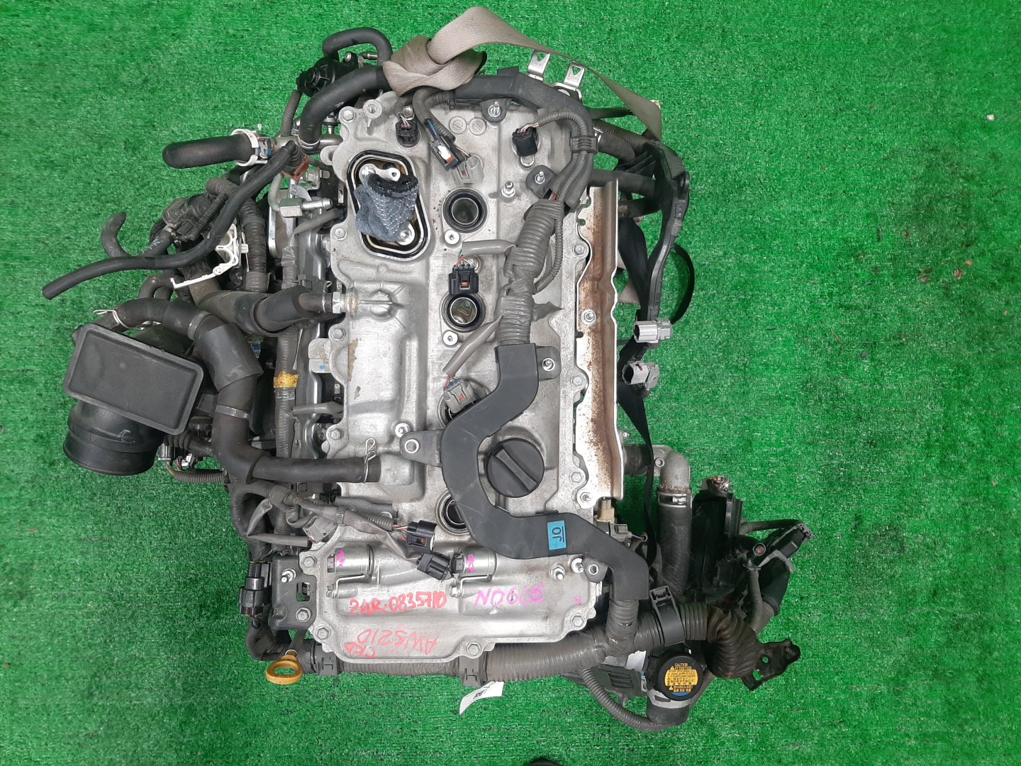 Двигатель TOYOTA CROWN AWS210 2AR-FSE 0835710 1 ракурс