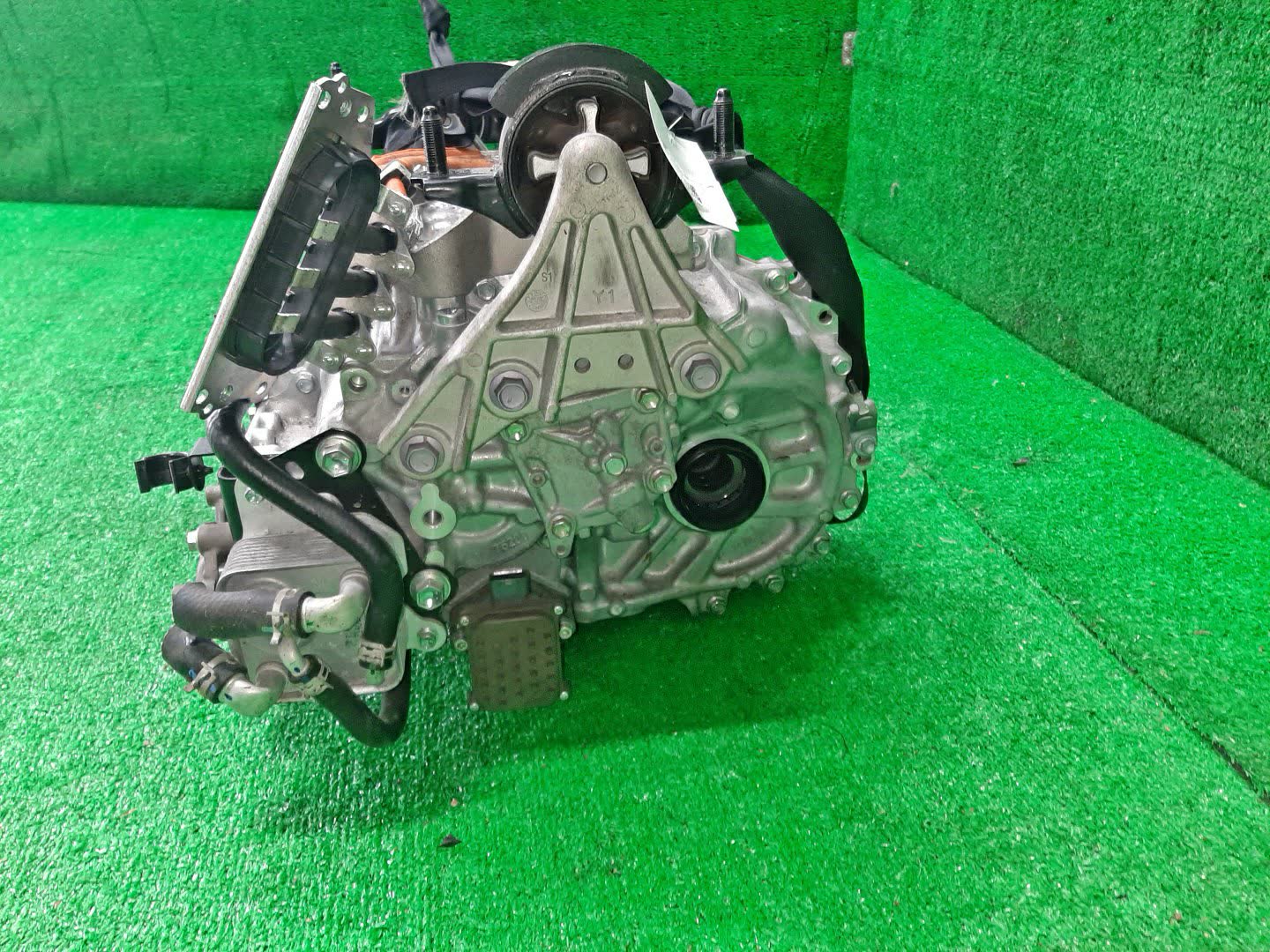 Двигатель LEXUS UX300E KMA10 4KM D00479 2 ракурс