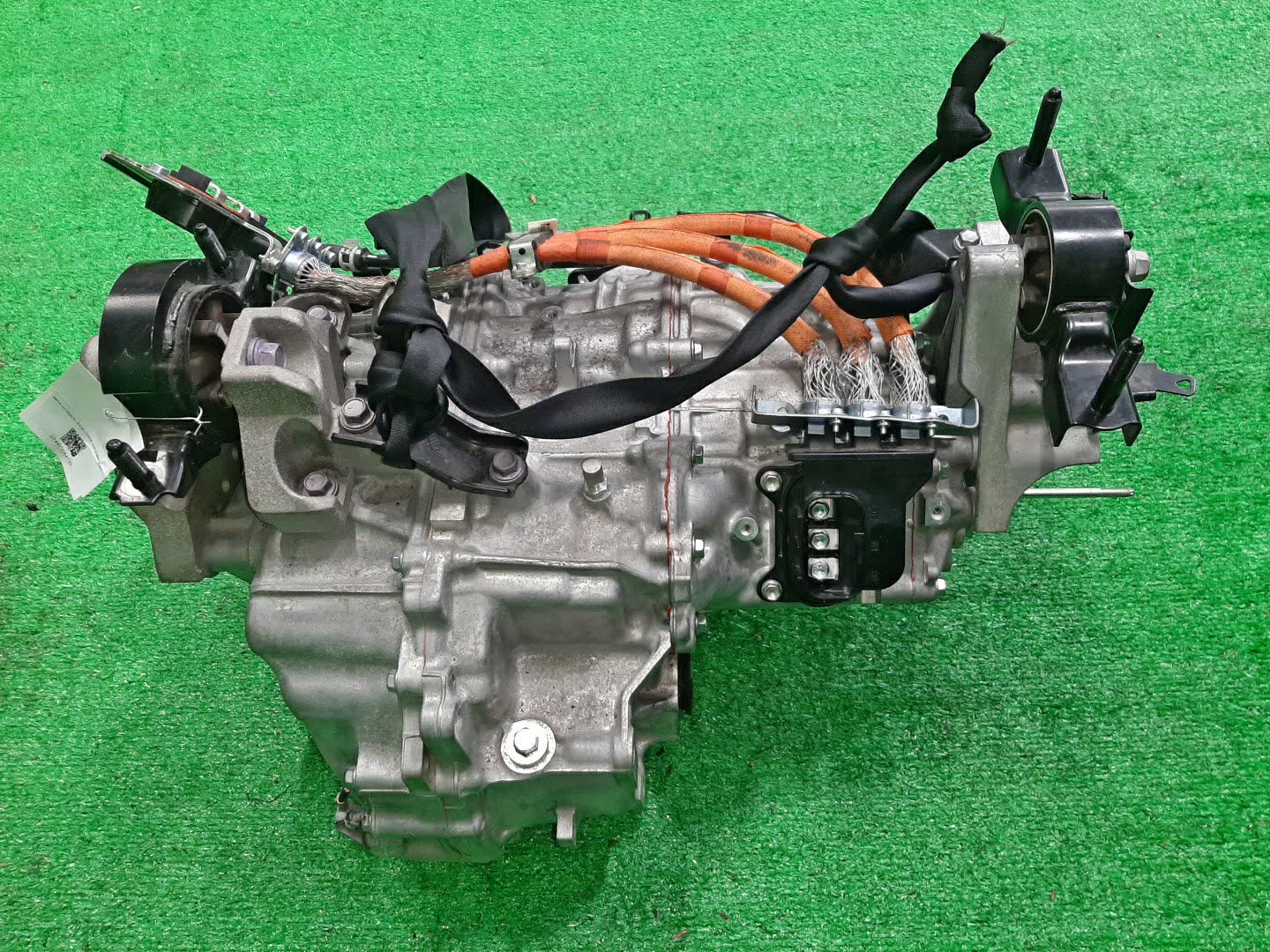 Двигатель LEXUS UX300E KMA10 4KM D00479 4 ракурс
