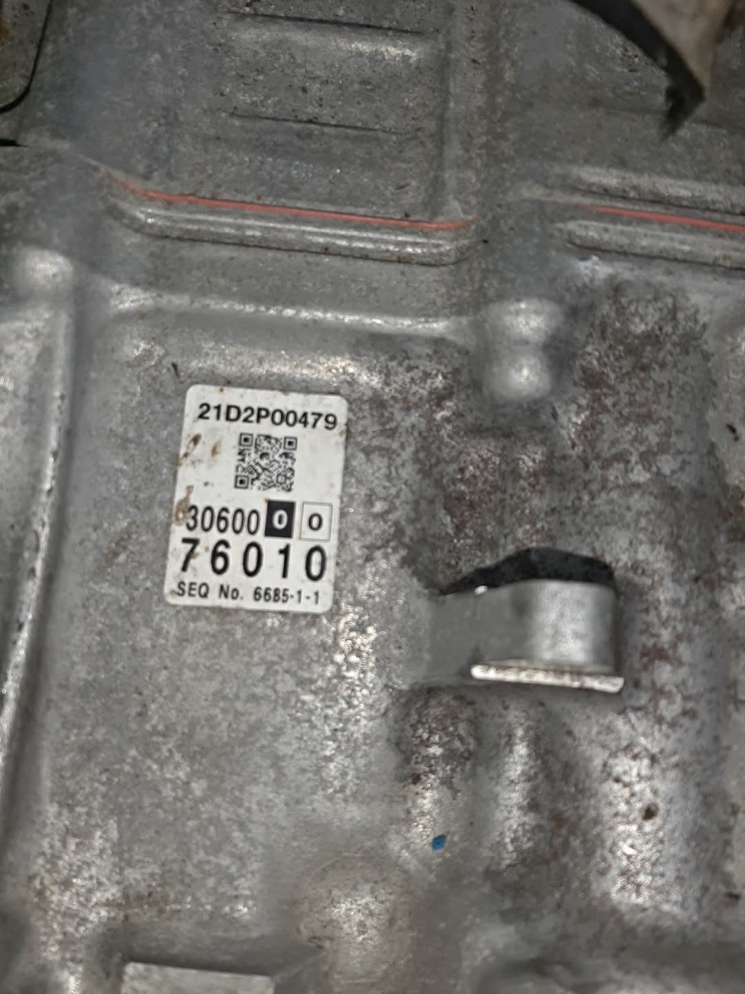 Двигатель LEXUS UX300E KMA10 4KM D00479 5 ракурс