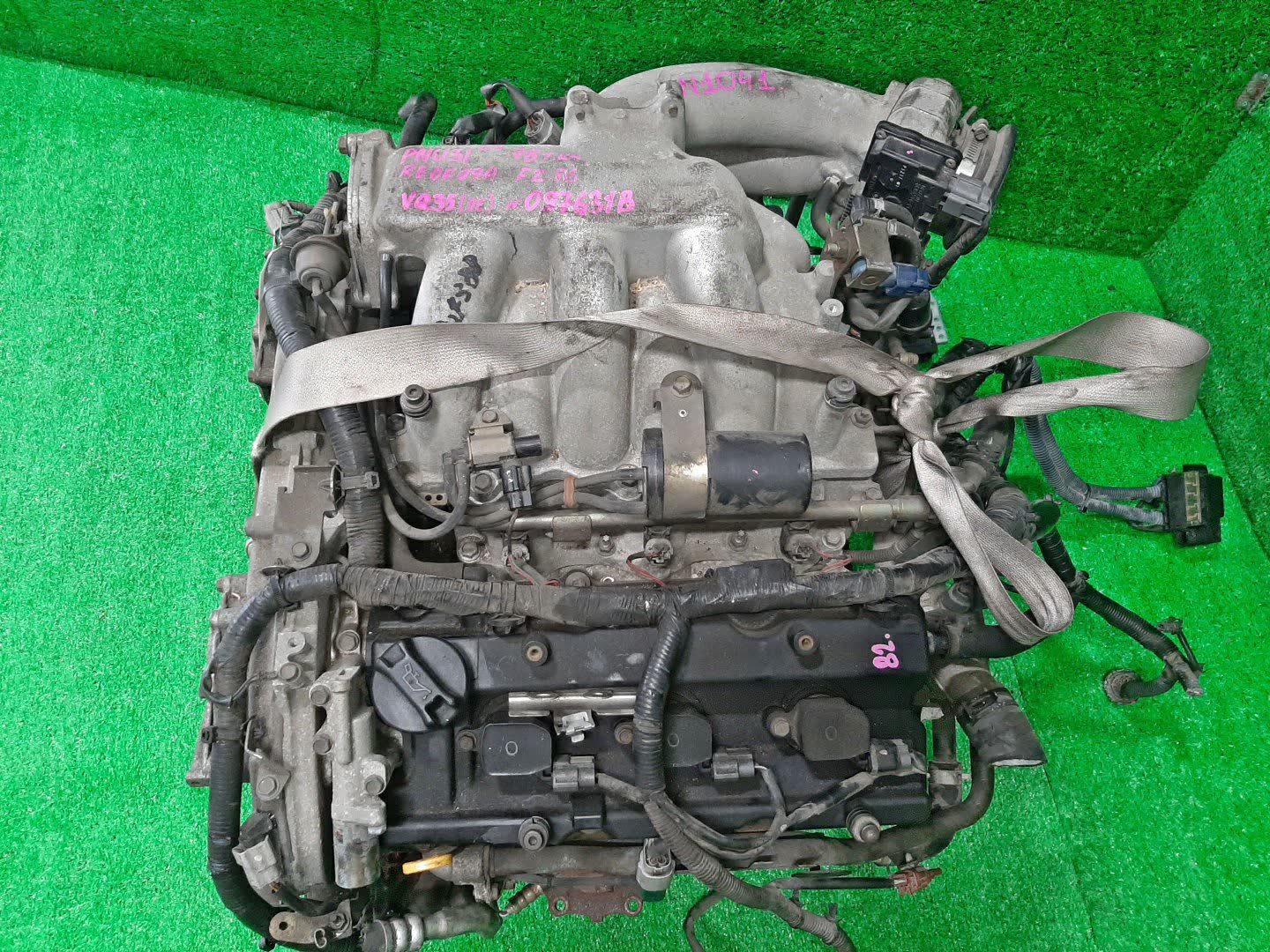 Двигатель NISSAN PRESAGE PNU31 VQ35DE 097631B 1 ракурс