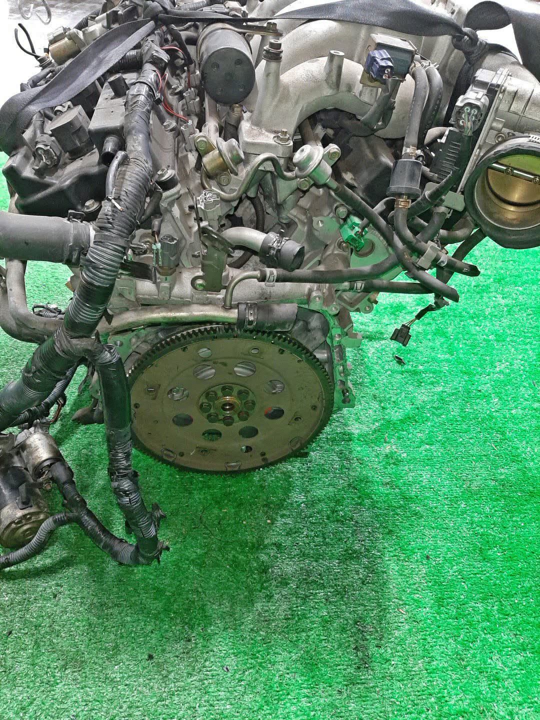 Двигатель NISSAN PRESAGE PNU31 VQ35DE 505782B 5 ракурс