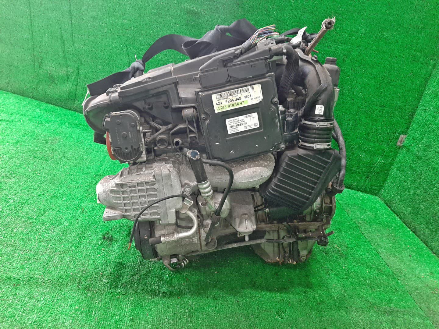 Двигатель MERCEDES-BENZ C-Class, CLC200, C200 204041, 204248, 204241, 204048, W204, CL203, S204, C204 M271KE18ML, 271950, M271.950 M271KE18ML 4 ракурс