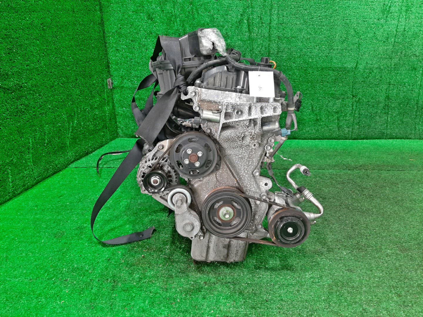 Двигатель SUZUKI SWIFT ZC83S K12C 5292477 2 ракурс Двигатель SUZUKI SWIFT ZC83S K12C 5292477 2 ракурс