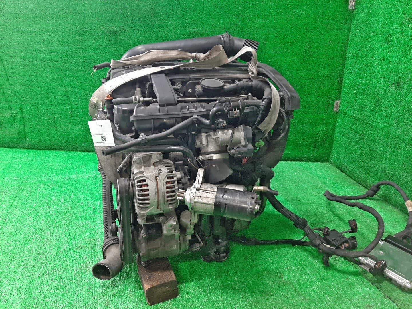 Двигатель AUDI A3 8PBYT, 8PA, 8P1 BYT 06J100031A 4 ракурс