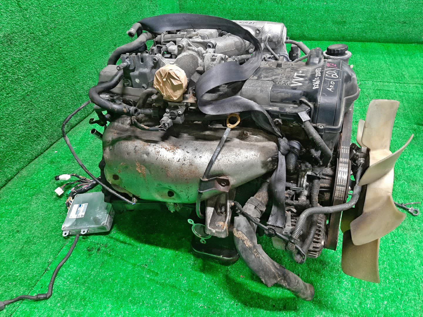 Двигатель TOYOTA CROWN JZS153 1JZ-GE VVTI 3 ракурс